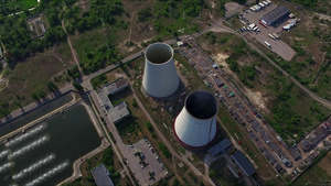 空中观察管道热电厂9秒视频