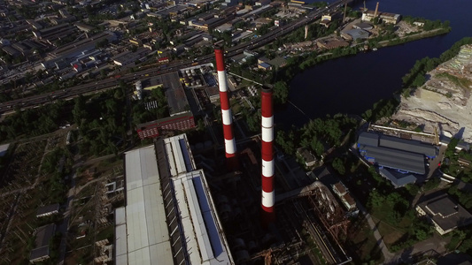 关于城市工业厂的Chimney视频