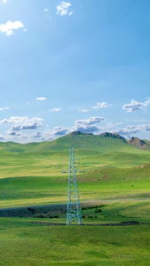 新疆自然风光公路交通草原延时视频