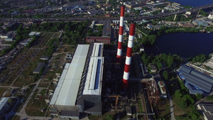 现代城市工业烟囱发电厂26秒视频