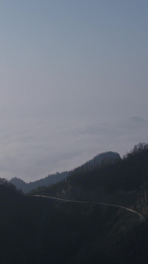 大山雨后日出云海航拍67秒视频