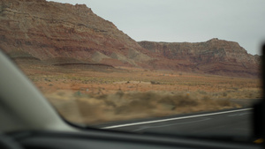 犹他州驾车前往美国亚利桑那州大峡谷的公路旅行14秒视频