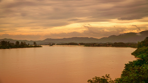 泰国的清盛小城河流日落12秒视频