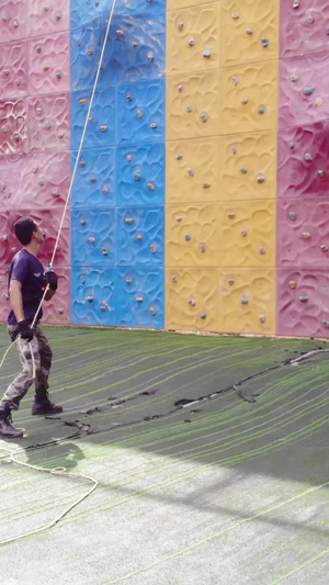 攀岩攀登技能力量108秒视频