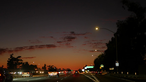 洛杉矶繁忙的高速公路夜景9秒视频
