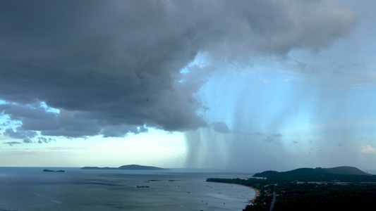 海上海岛海滨暴风雨全景实拍延时4K视频