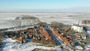 荷兰被雪覆盖的城市和田野36秒视频