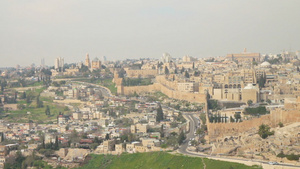 以色列耶路撒冷老城和寺庙山的全景7秒视频