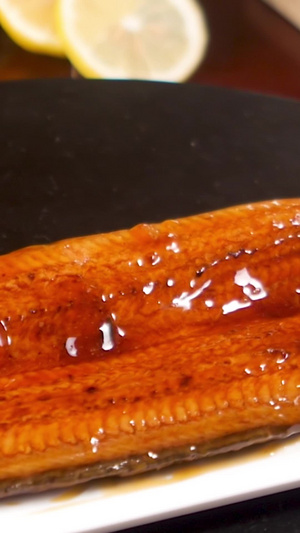 日式海鲜蒲烧鳗鱼大鳗鱼29秒视频