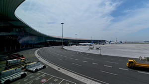 北京大兴国际机场繁忙景象延时13秒视频