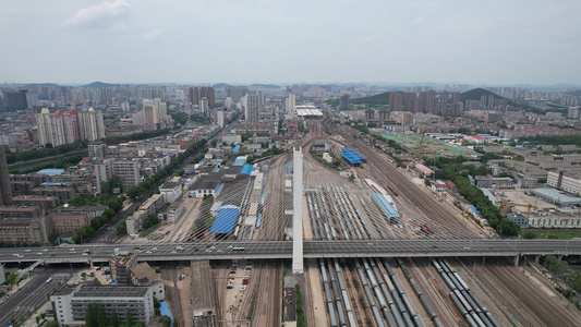 江苏徐州和平大桥地标建筑航拍视频