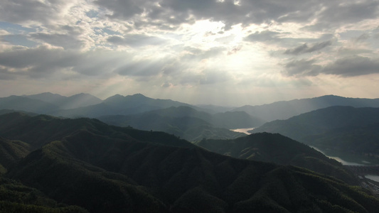 湖南雪峰山高山自然风光航拍[沅陵]视频