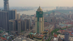 航拍武汉汉口江边城市风光30秒视频