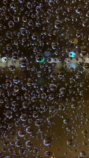 雨中车窗的道路7秒视频