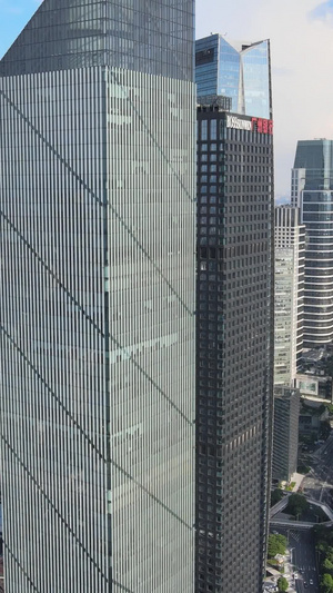 高清航拍广州CBD摩天大楼建筑群52秒视频