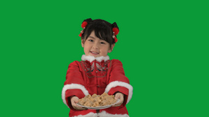 4K绿幕古装小女孩展示饺子4秒视频