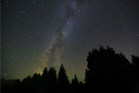 山间银河星空延时摄影视频