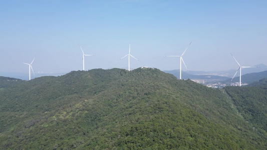 绿色能源风力发电风车视频
