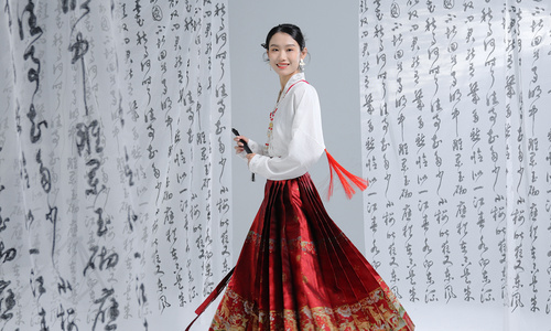 中国风马面裙古风美女视频