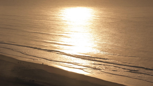唯美夕阳阳光海面反光海浪视频