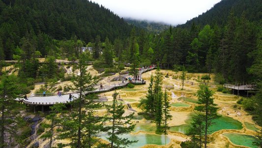 4K航拍四川阿坝黄龙5A景区视频