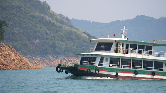 湖南郴州旅游5A级景区东江湖游船风景4k素材视频