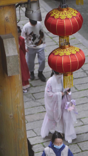 素材慢镜头升格拍摄湖北襄阳唐城影视基地群众演员慢动作52秒视频