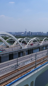 西安地铁4号线航拍广运桥视频