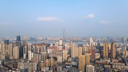 航拍风光城市蓝天白云下的武汉市中心中央商务区地标建筑写字楼素材视频