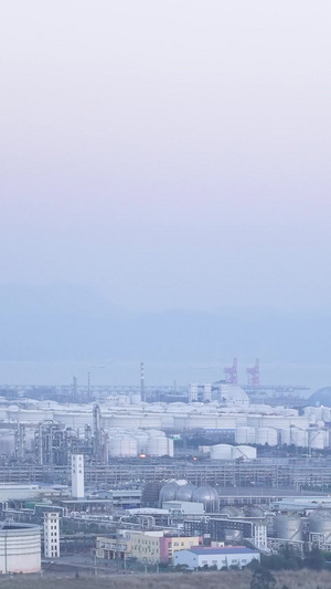 延时摄影广东惠州海边石化区环保能源工厂夜景灯光素材城市素材14秒视频