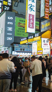 实拍湖南大长沙美食城寨夜景延时摄影城市风光视频