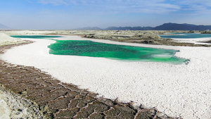 青海抖音网红景点大柴旦翡翠湖航拍视频85秒视频