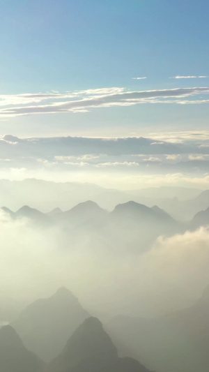 桂林尧山航拍视频喀斯特地貌53秒视频
