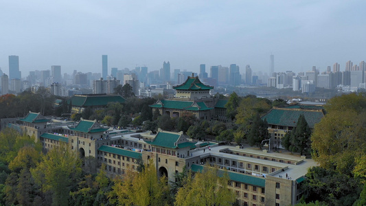 航拍武汉大学民国老建筑视频