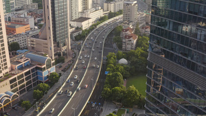 4K上海静安区CBD延安高架路高架桥车流航拍50秒视频
