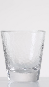 杯子倒水升格白开水视频