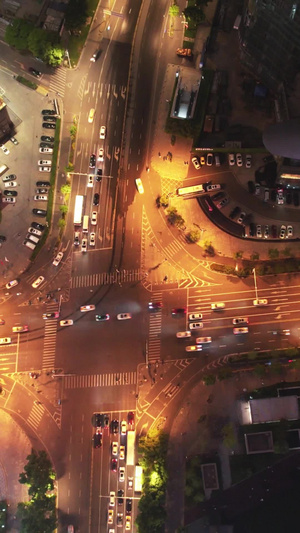 移动延时摄影航拍城市夜景道路交通街景车流素材交通素材15秒视频