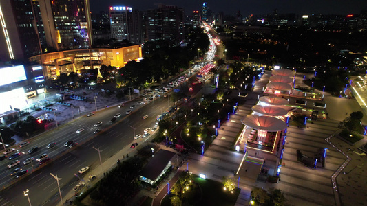 航拍夜晚城市街景视频