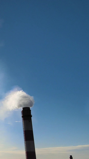 唯美工业风烟囱航拍钢铁厂65秒视频