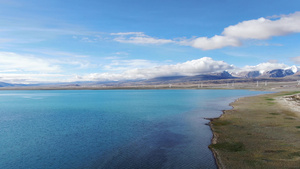 西藏高原湖泊佩枯措航拍视频58秒视频