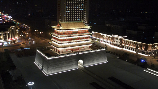 太原五一广场首义门雄伟夜景视频