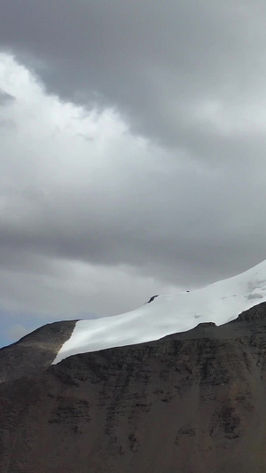 西藏日喀则卡若拉冰川31秒视频
