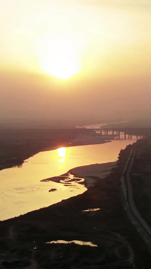 夕阳下的河流自然风光7秒视频