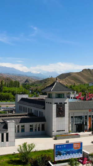 5A景点新疆天山天池风景区正门游客中心航拍视频旅游目的地46秒视频