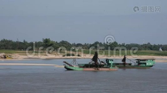 泰国农海湄公河河滨吸沙船视频