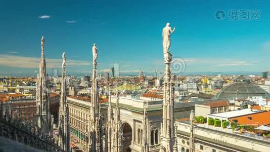 米兰著名的多摩大教堂屋顶观景点全景4k时间流逝意大利视频