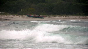 西班牙马洛卡岛海浪9秒视频