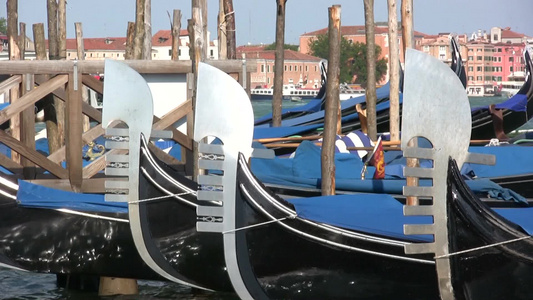 威尼斯码头贡嘎船视频