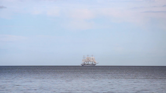 帆船在海面上的延时视频视频