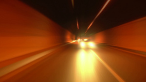 驾驶穿过隧道抽象与运动模糊11秒视频